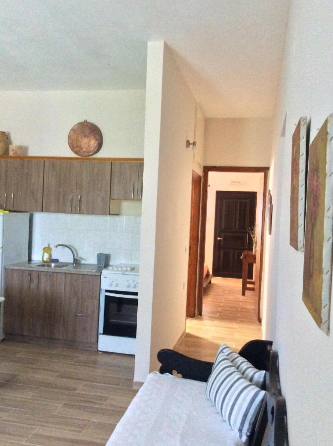 Genari Beach Apartments Levendokhorion Екстер'єр фото