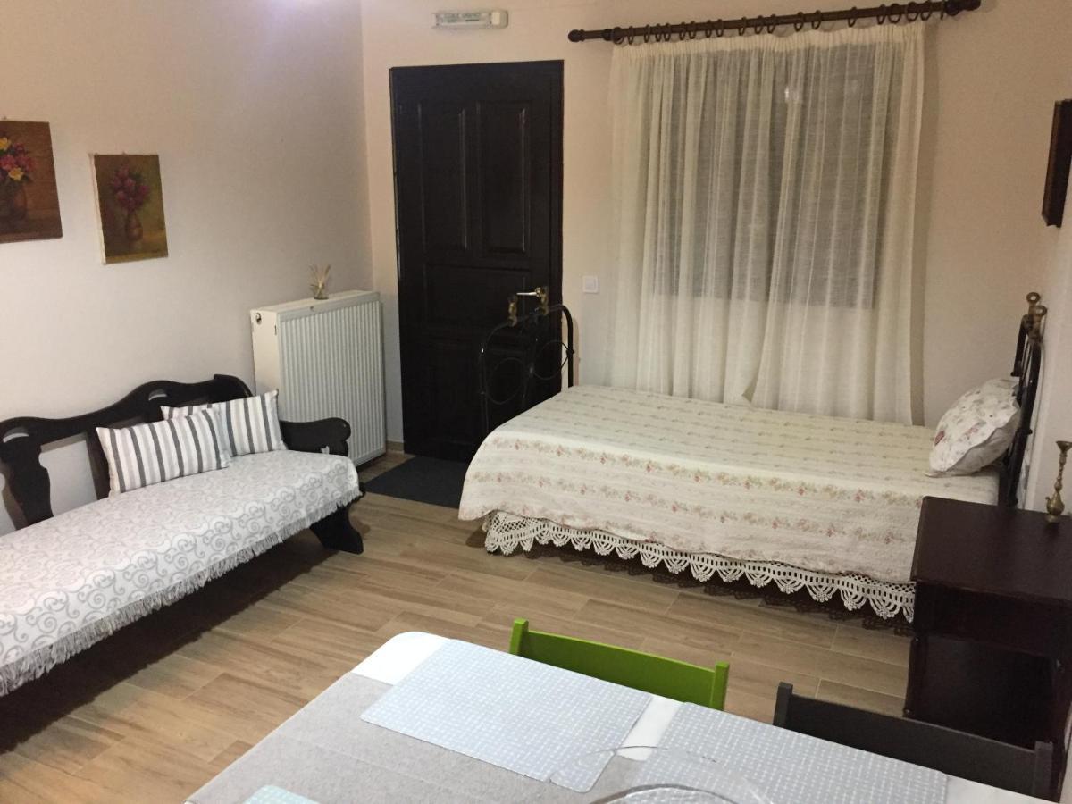 Genari Beach Apartments Levendokhorion Екстер'єр фото